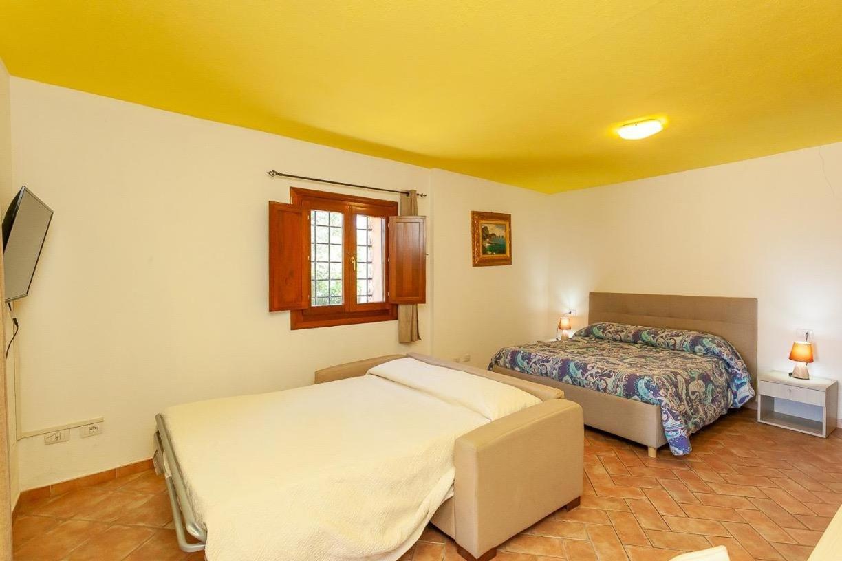 B&B Pettirosso Garden San Teodoro  Eksteriør bilde